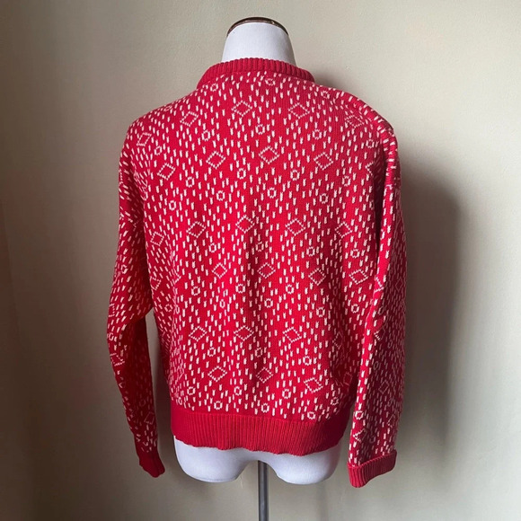 Vintage Bergdorf Goodman Red Sweater, size Large - Picture 3 of 5